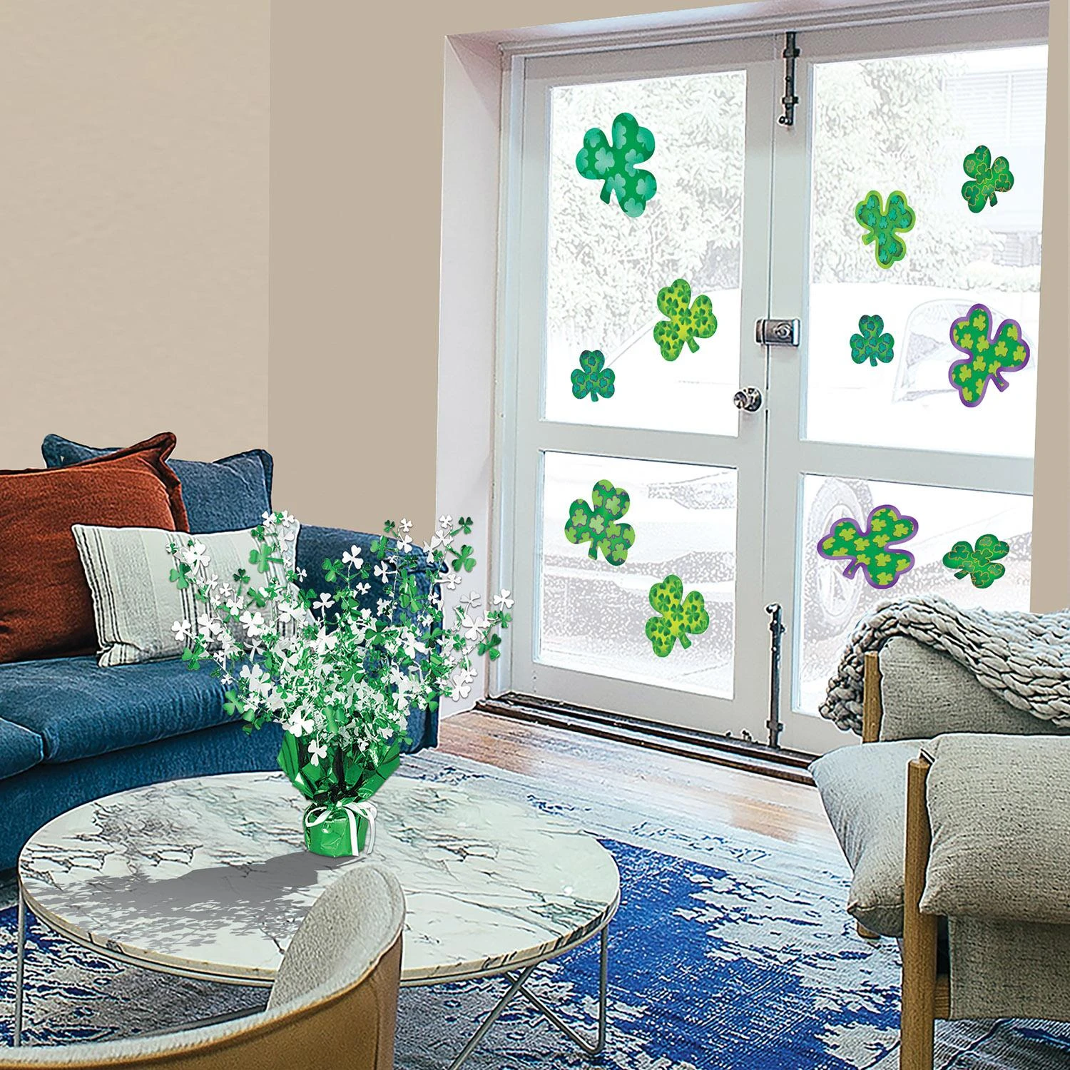 St. Patrick's Day Shamrock Gleam 'N Burst Centerpiece 3 St. Patrick's Day Shamrock Gleam 'N Burst Centerpiece - Image 3